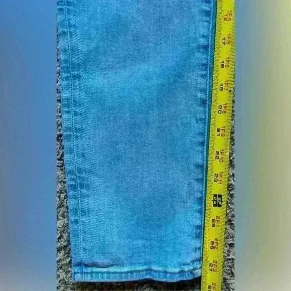 American Eagle Airflex+ Men’s Light Wash Straight Leg Jeans size 28x30. - Picture 8 of 10